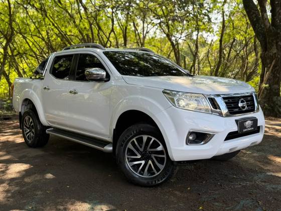 NISSAN FRONTIER 2.3 16V TURBO DIESEL LE CD 4X4 AUTOMÁTICO NISSAN FRONTIER 2.3 16V TURBO DIESEL LE CD 4X4 AUTOMÁTICO